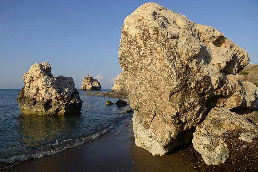 Petra tou Rominou