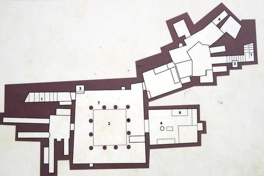 Royal Tombs - Structure