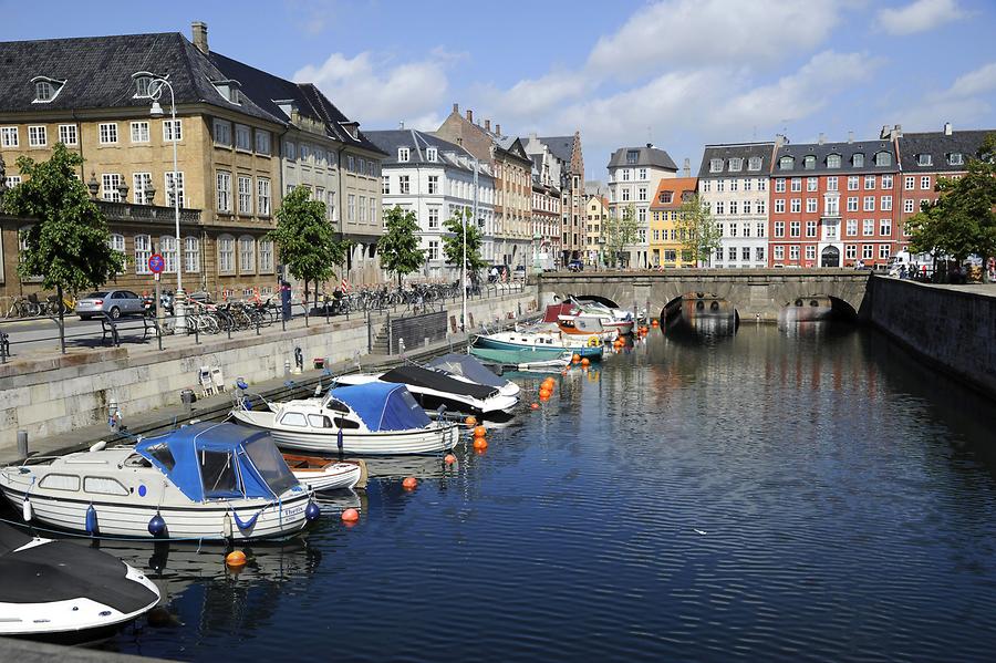 Frederiksholm Canal