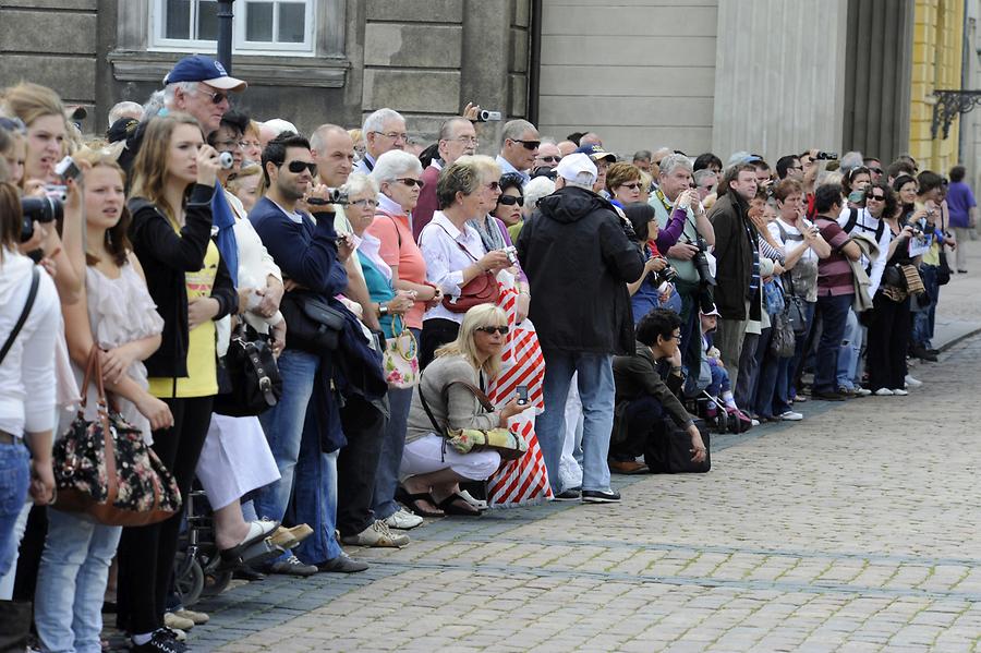 Amalienborg Palace - Changing of the Royal Guard, Spectators