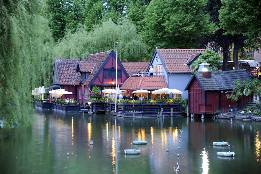 Tivoli - Lake