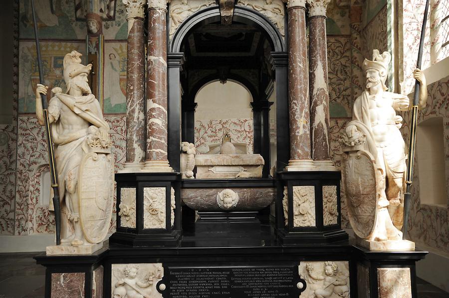 Roskilde - Cathedral, Sepulchral Monument of Frederick II