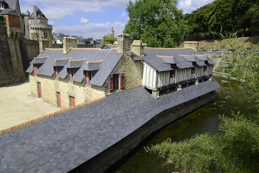 Houses of Laundresses