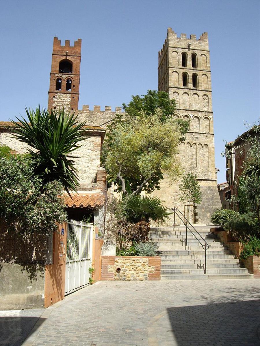 Cathédrale Sainte-Eulalie-et-Sainte-Julie, Elne, Photo: Florent Pécassou From: Wikicommons under CC 