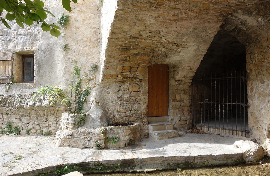 Reaching Saint Guilhem, Photo: H. Maurer, 2015