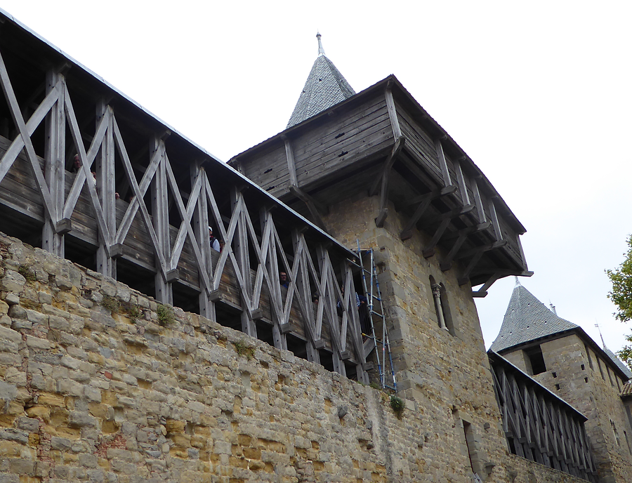 Wooden galleries, Photo: H. Maurer, 2015