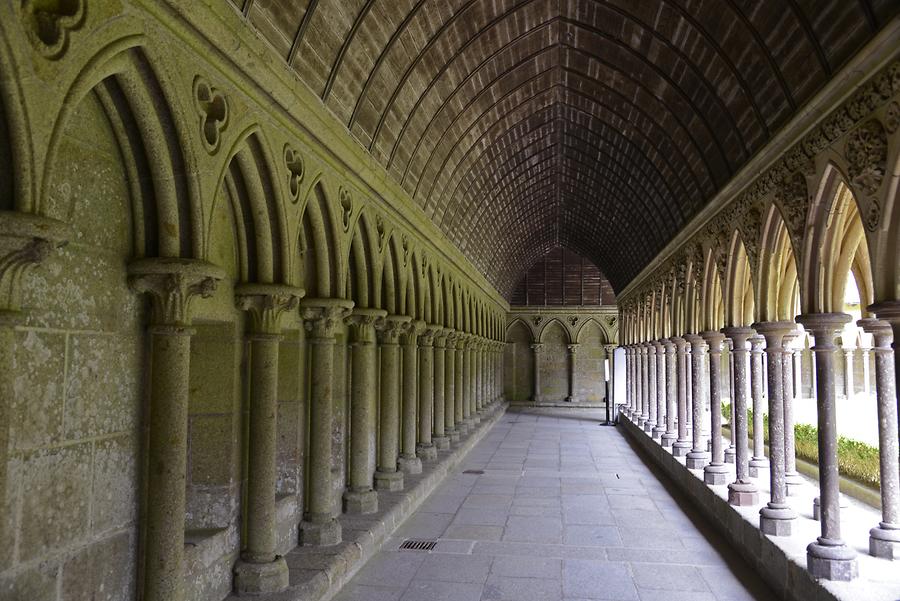 Mont St-Michel - Cloister