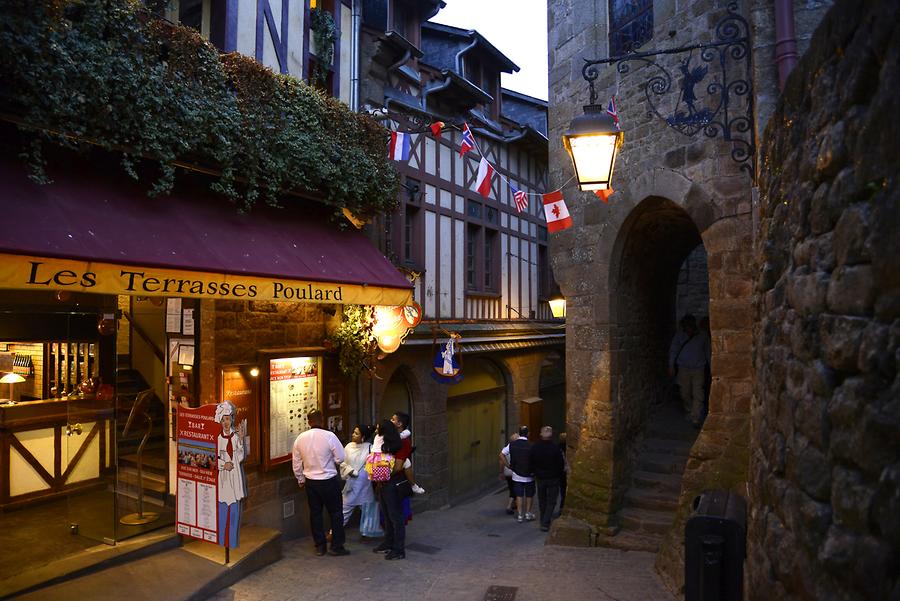 Mont St-Michel - Grand Rue at Night