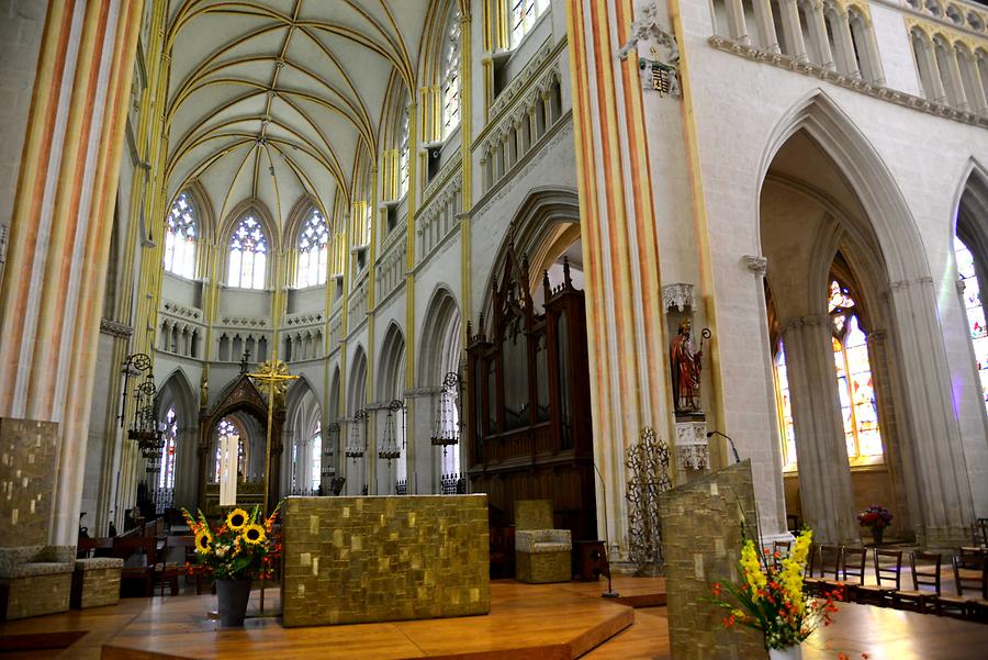 Quimper - Cathedral; Inside