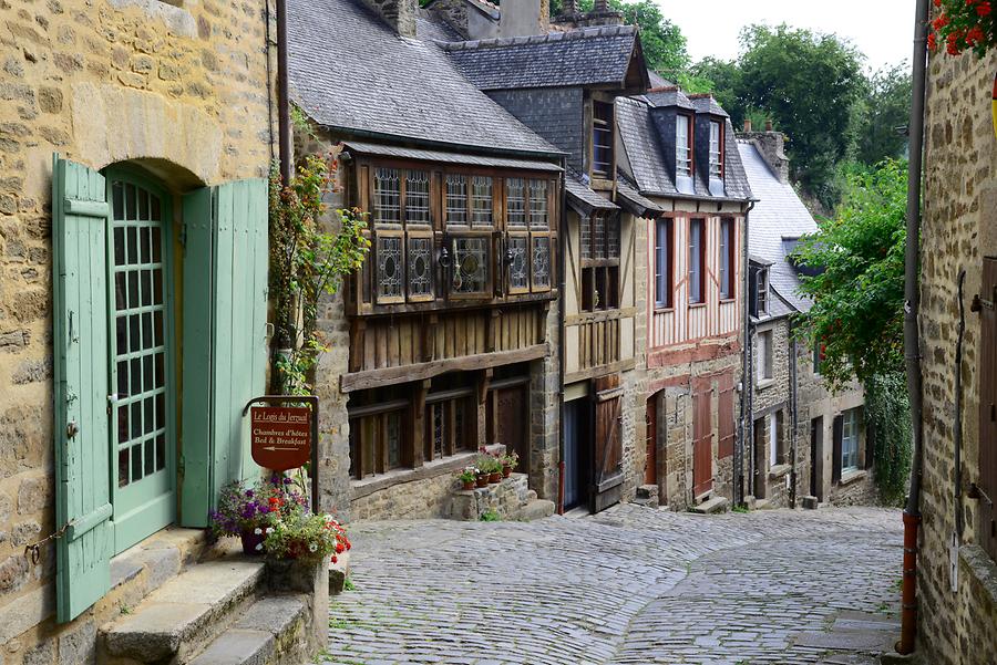 Dinan - Rue de Jerzual