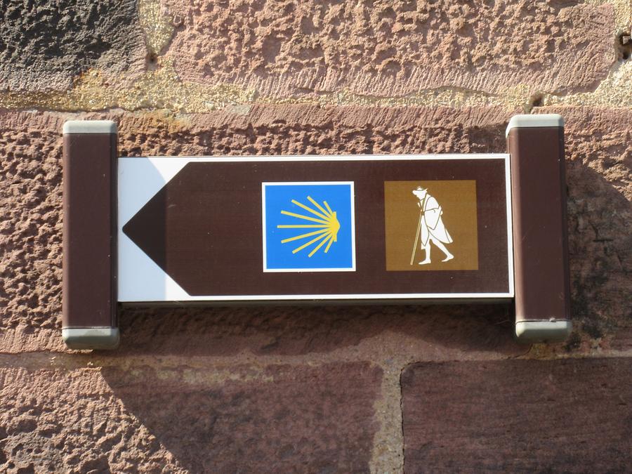 Saint-Jean-Pied-de-Port - Camino des Santiago Symbol