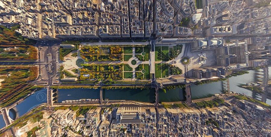 Louvre, Paris