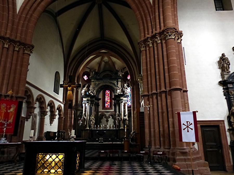 Seligenstadt - Einhardbasilika; Choir