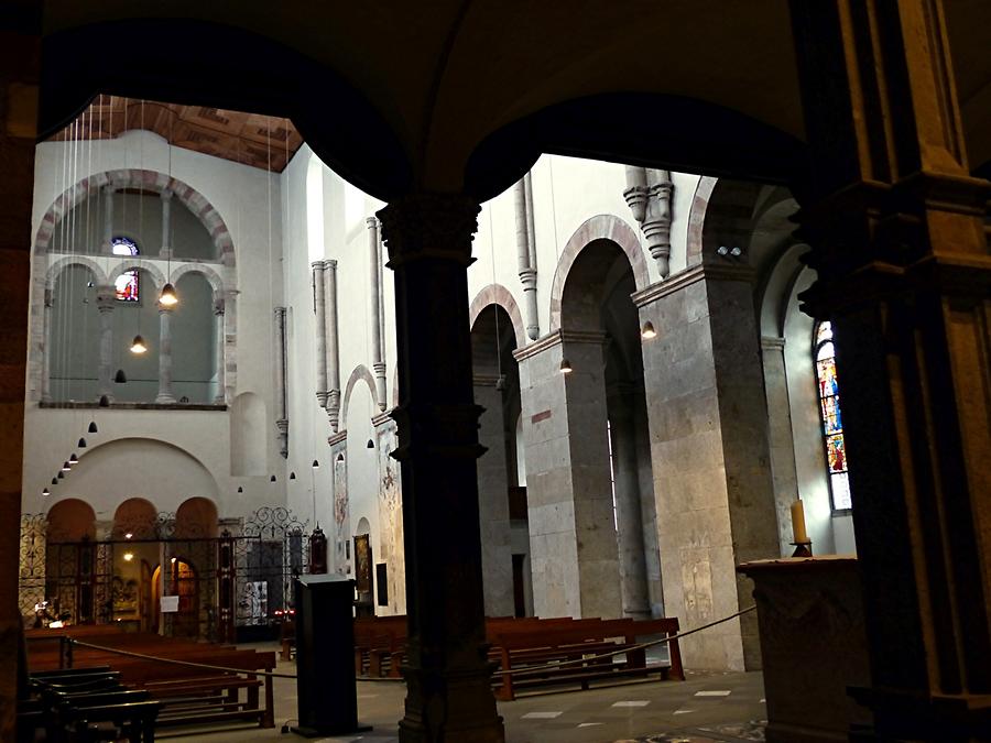Köln - St. Maria im Kapitol - Romanesque western entrance