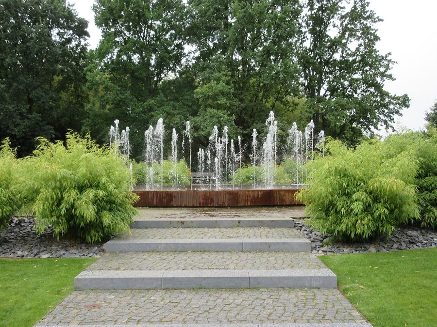 Gardens of the World - Fountain