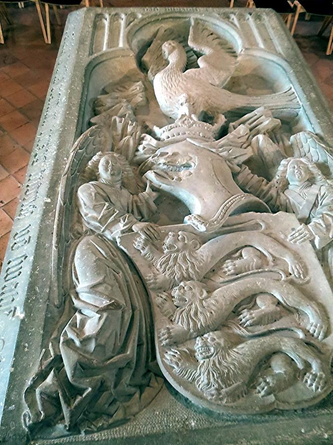 Lorch - Abbey Church; Hohenstaufen Table Tomb