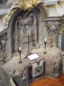 Dresden - Church of Our Lady, Altar Detail: Iron Cross (2)