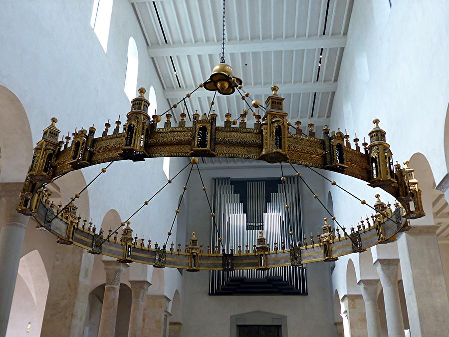 Hildesheim - Cathedral; Hezilo Chandelier, 1061