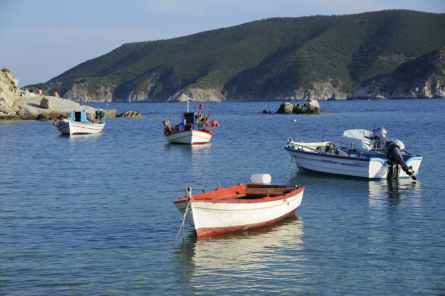 Kalamitsi Beach