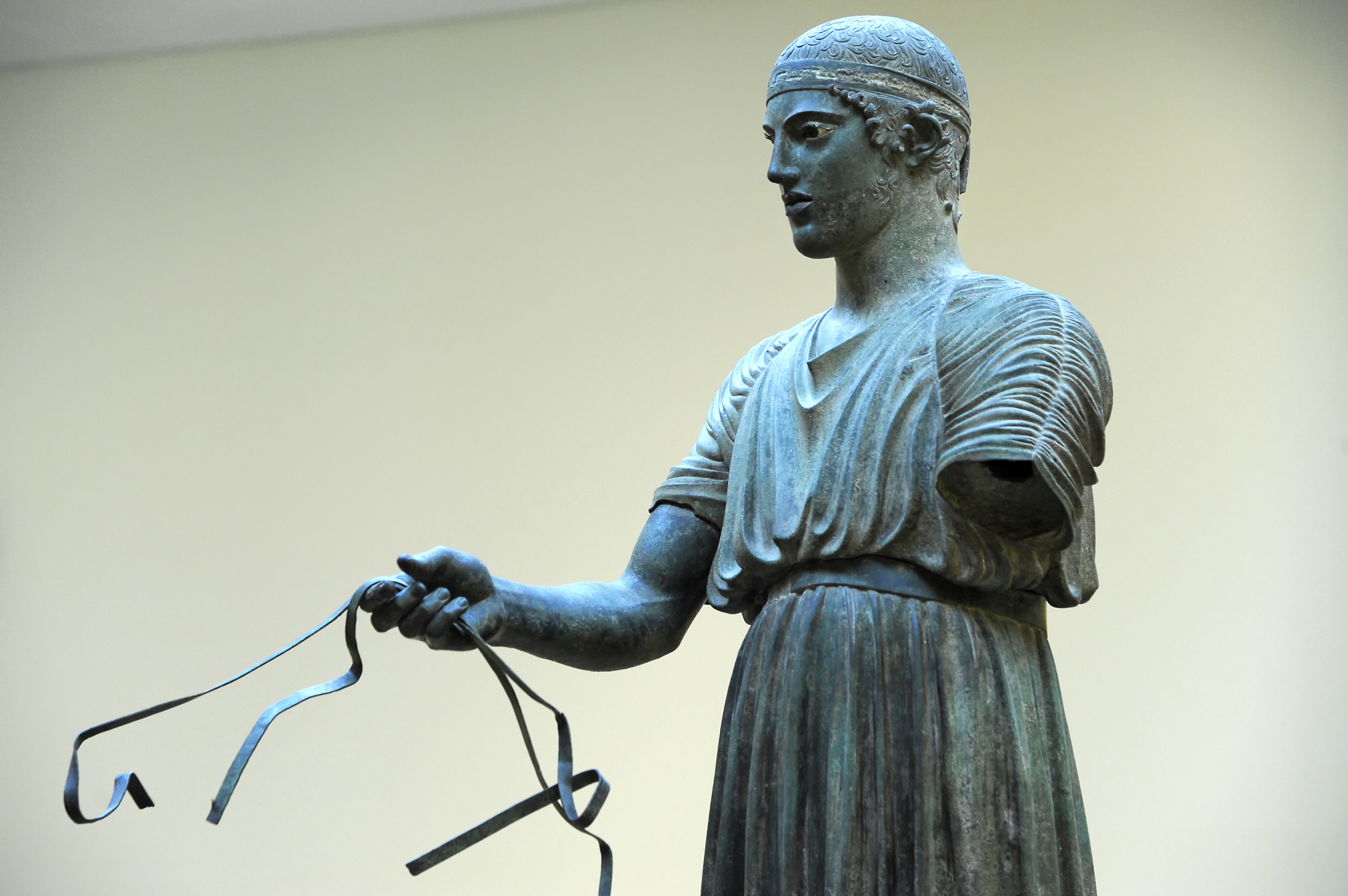 charioteer of delphi