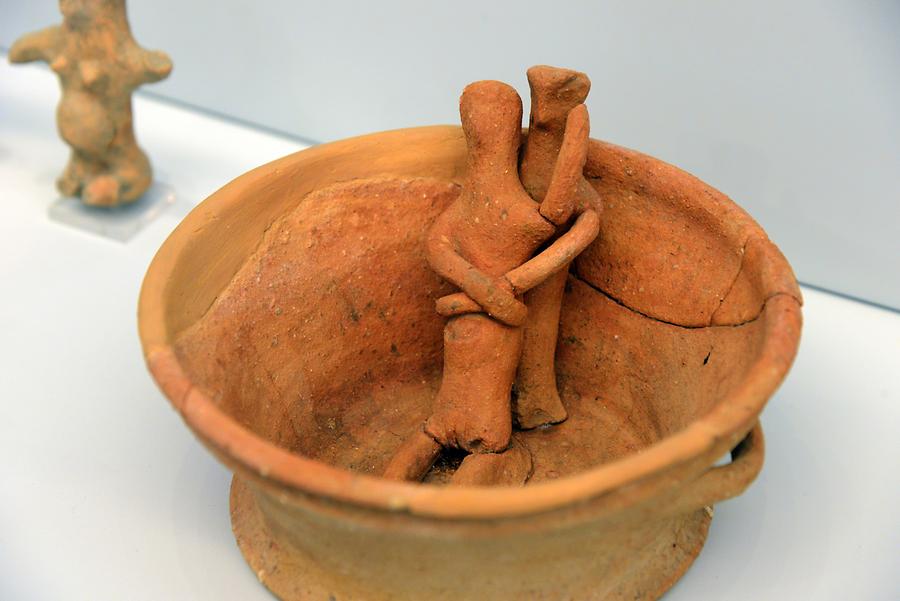 Minoan Pottery