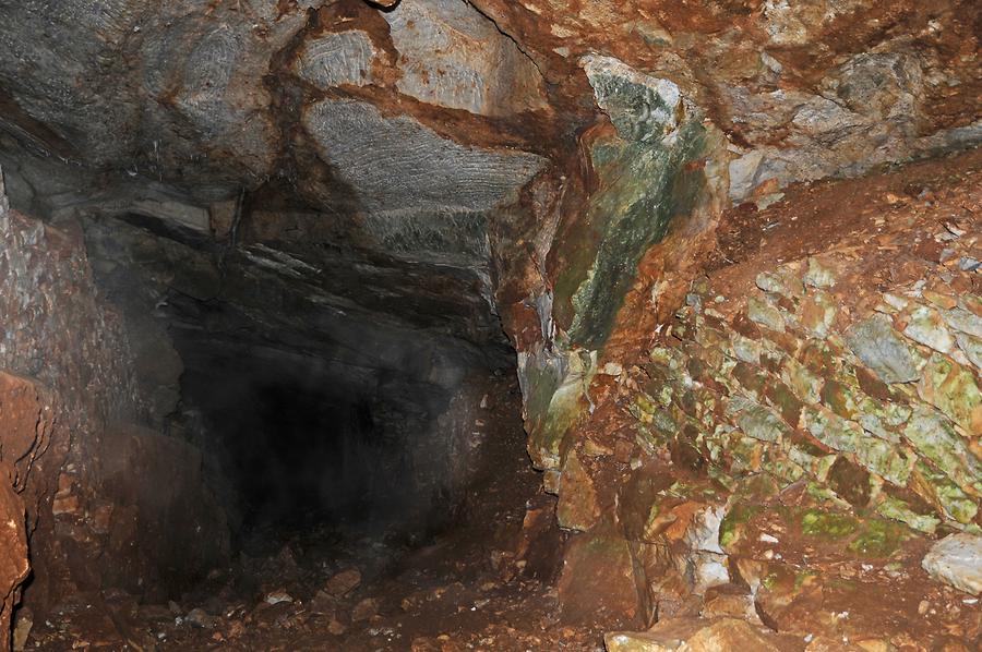 Marathi - Marble Quarry; Tunnel