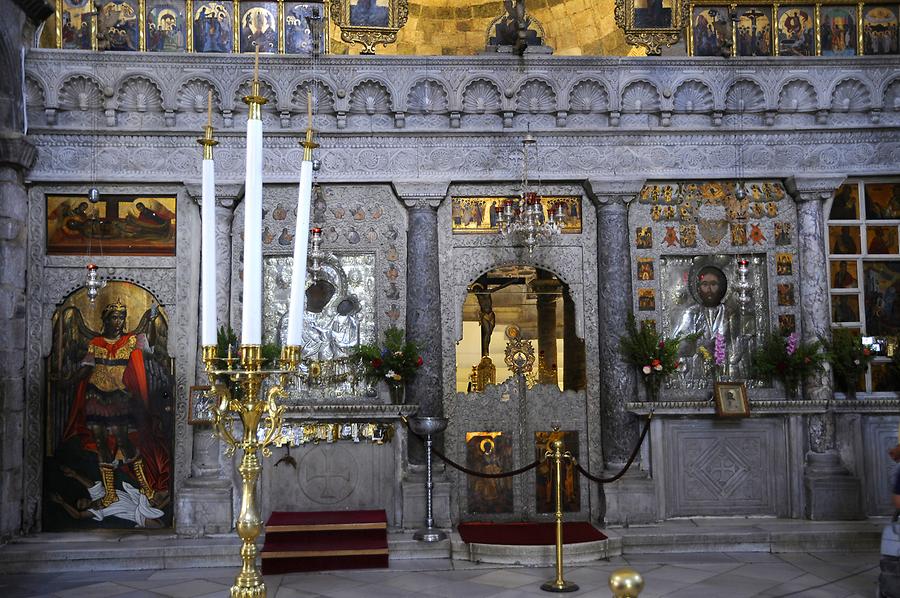 Parikia - Panagia Ekatontapiliani; Iconostasis