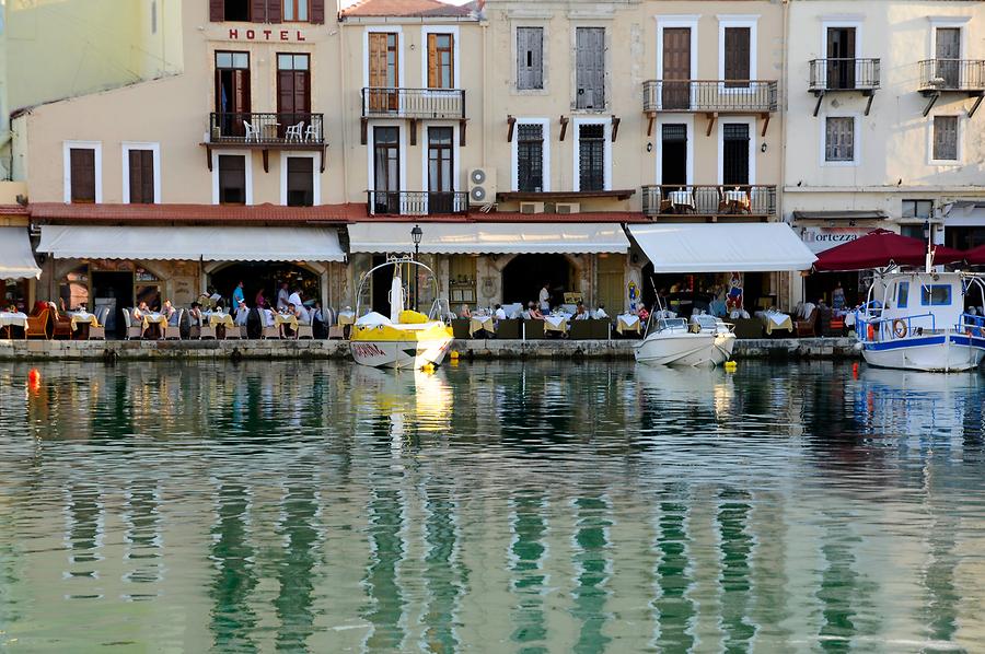 Rethymno - Harbour Restaurants