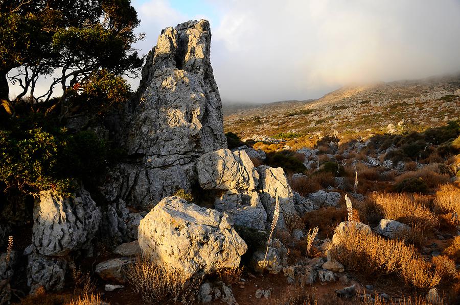 Rodopoú - Landscape near Gonia Monastery