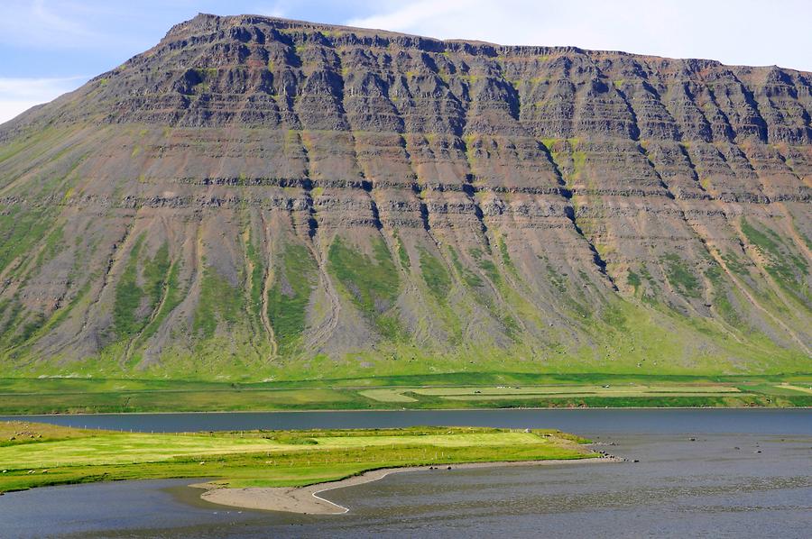 Alftarfjördur