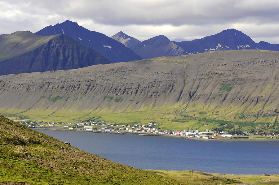 Dyrafjördur