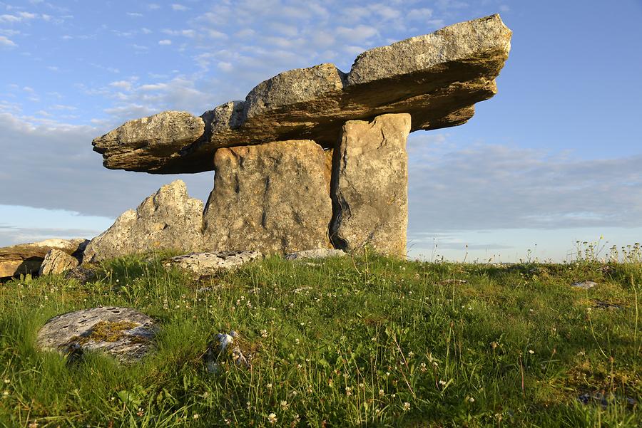 Poulnabrone Dolmen