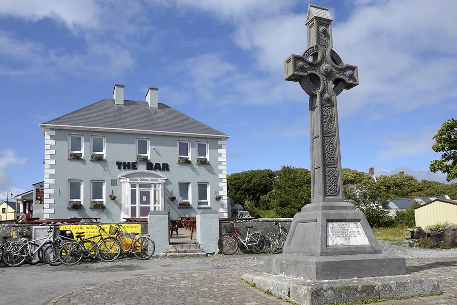 Inishmore Island - Kilronan; High Cross