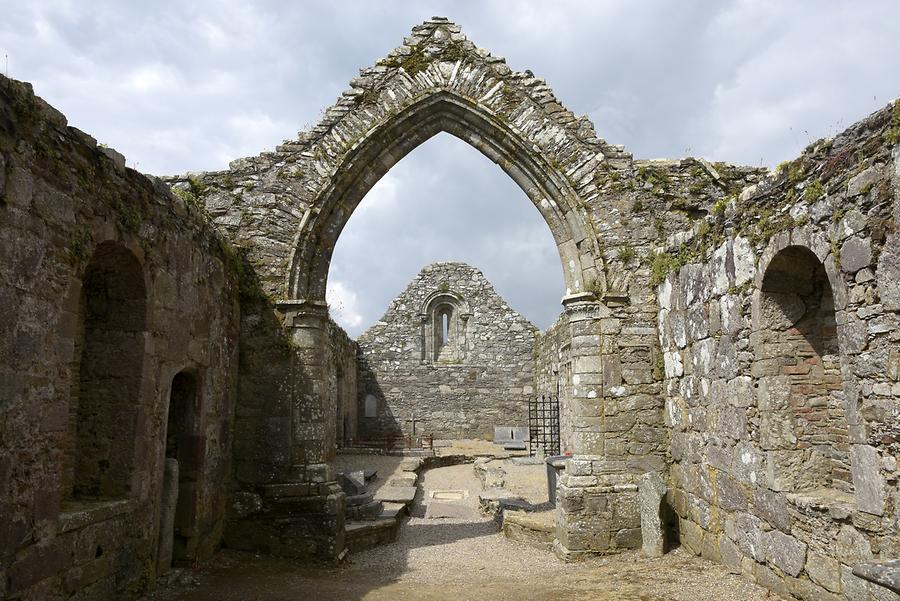 Ardmore - Round Tower and Ruins of St Declan's Church