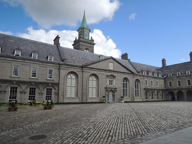 Royal Hospital Kilmainham, irish museum of modern art