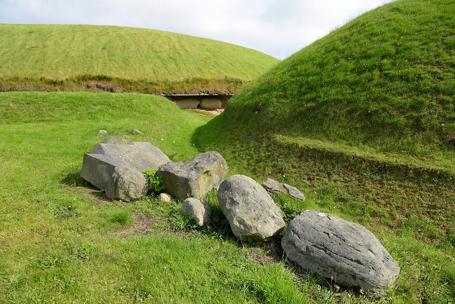 Knowth