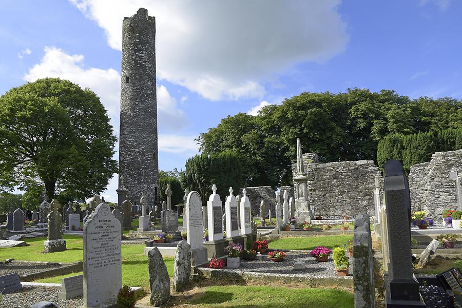 Monasterboice - Round Tower