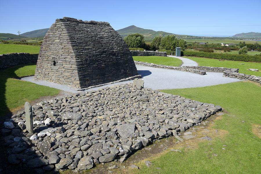 Dingle Peninsula - Gallarus Oratory