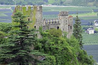 Castle near Tirolo - Dorf Tirol (1)