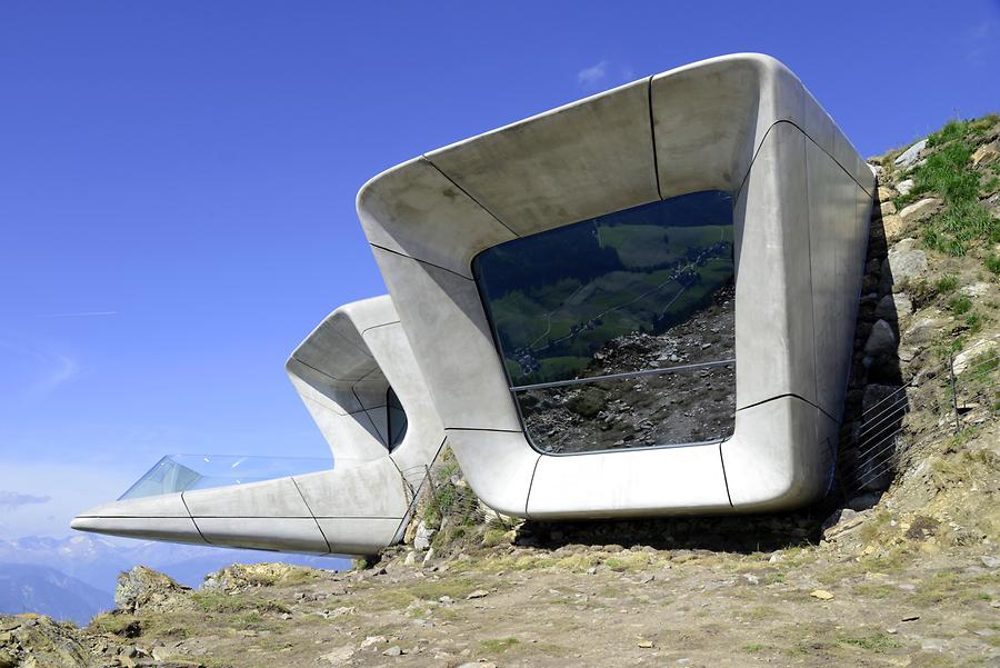 Messner Mountain Museum Corones