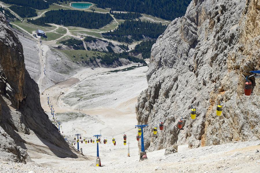 Ascent to Monte Cristallo