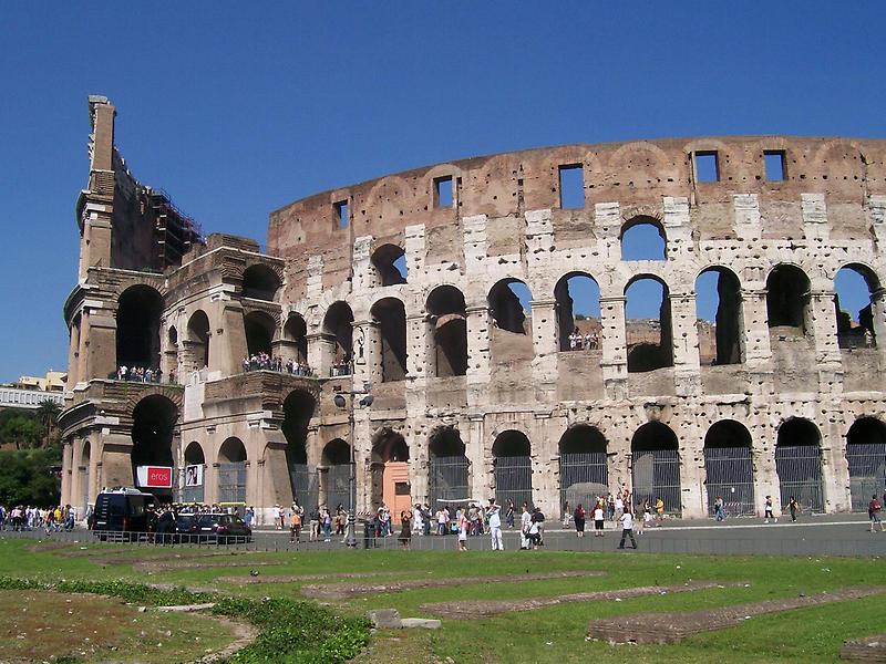 Colosseum ruins from the outside in Rome