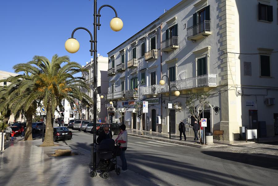 Vieste - Harbour Promenade