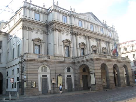 Teatro alla Scala, Milan, Italy. 2008. Photo: Clara Schultes