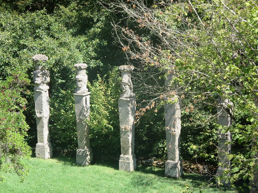 Bomarzo - Sacro Bosco - 'Teatro spettatori'