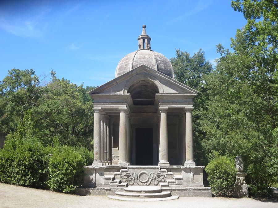 Bomarzo - Sacro Bosco - 'Tempietto'