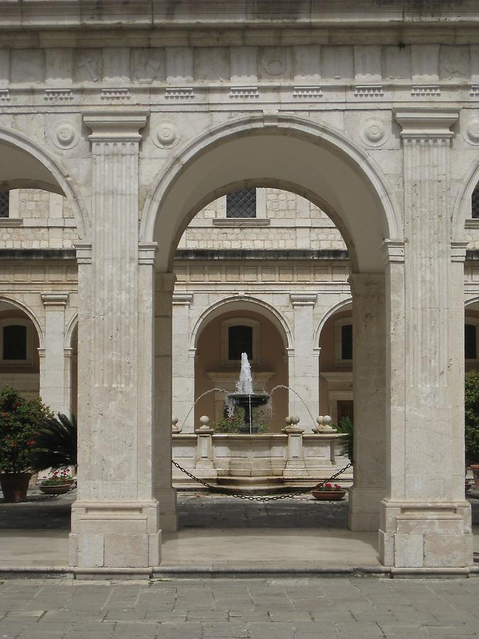 Cassino - Abbey of Monte Cassino, Third Cloister