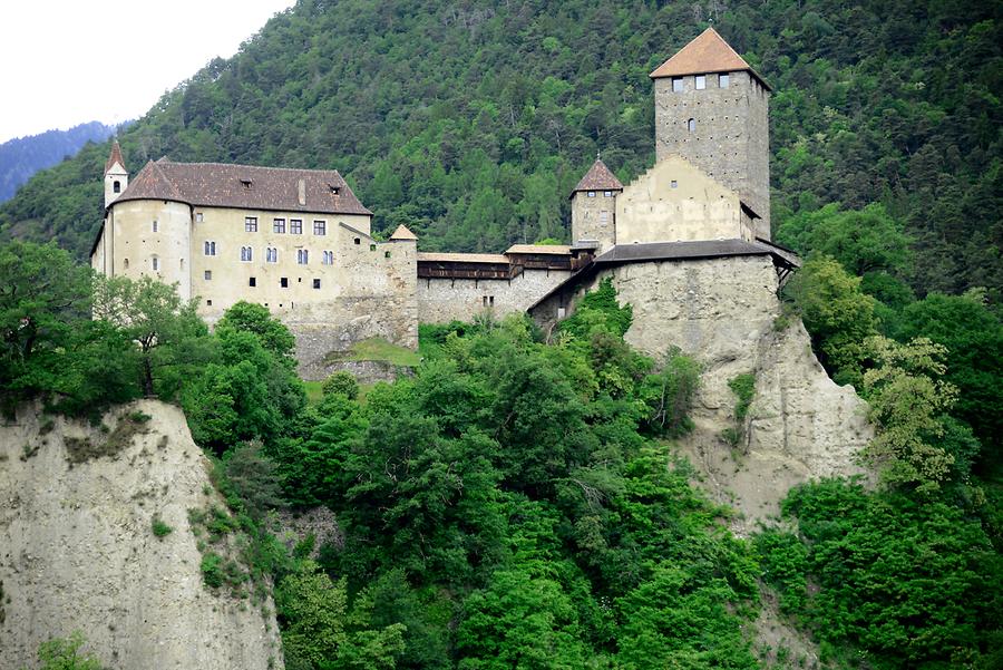 Tyrol Castle