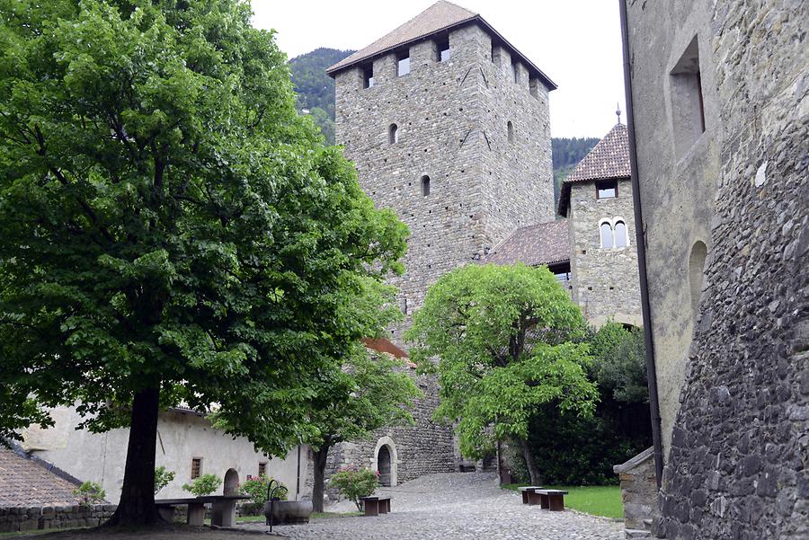 Tyrol Castle