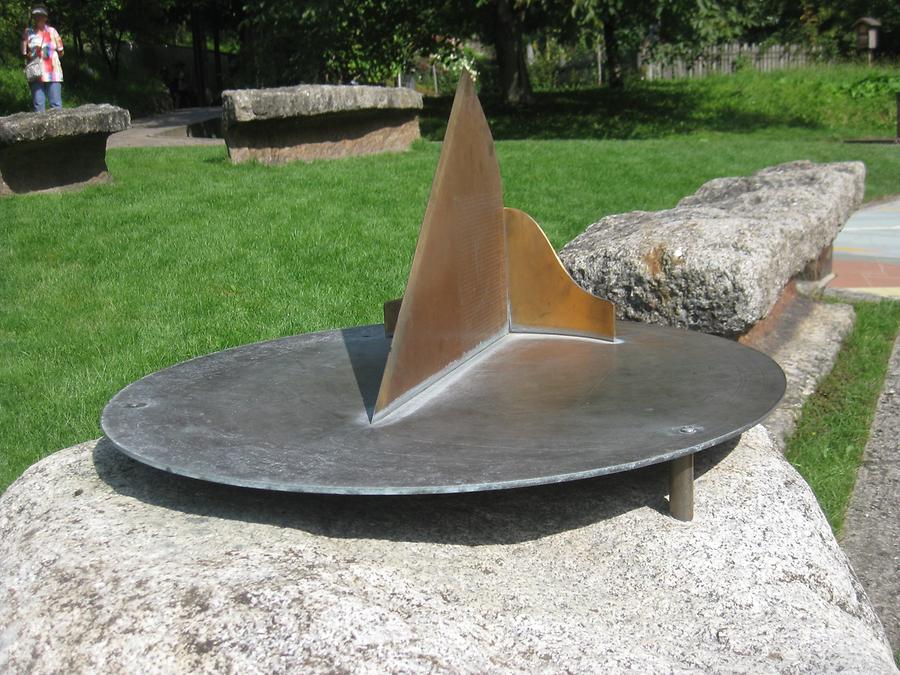 Meran - Trauttmansdorff Castle Gardens, Sundial